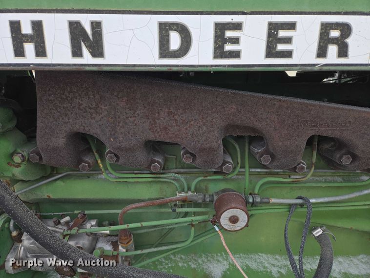 image for item ES2598 John Deere 2840 MFWD tractor