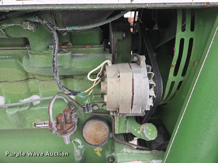 image for item ES2598 John Deere 2840 MFWD tractor