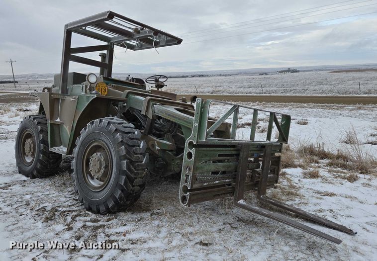 image for item ES2600 1974 Chrysler MLT-6CH telehandler