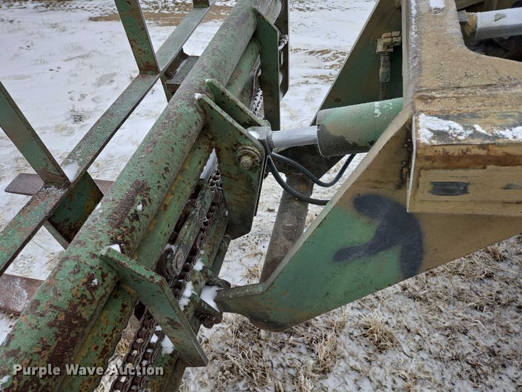 image for item ES2600 1974 Chrysler MLT-6CH telehandler