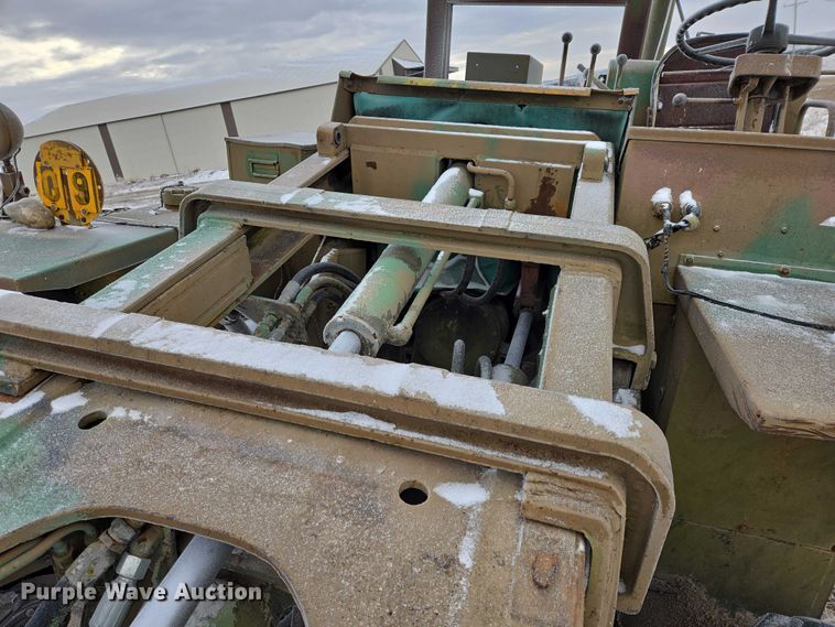 image for item ES2600 1974 Chrysler MLT-6CH telehandler