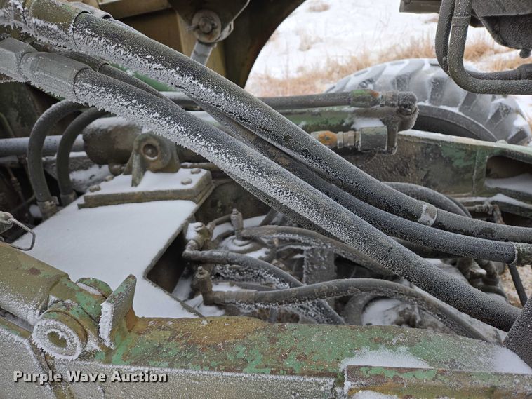 image for item ES2600 1974 Chrysler MLT-6CH telehandler