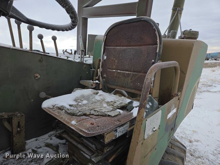 image for item ES2600 1974 Chrysler MLT-6CH telehandler