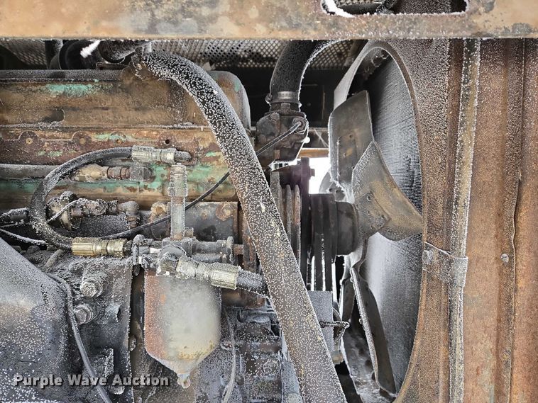 image for item ES2600 1974 Chrysler MLT-6CH telehandler