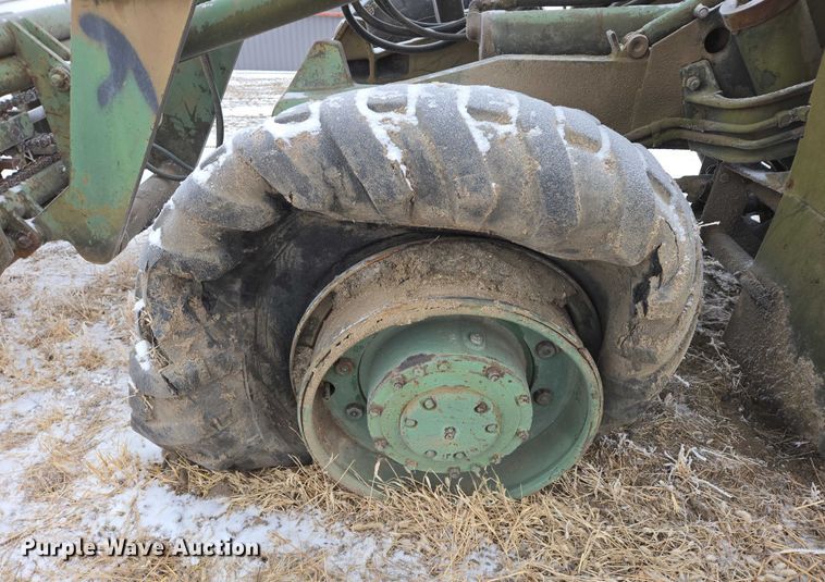 image for item ES2600 1974 Chrysler MLT-6CH telehandler