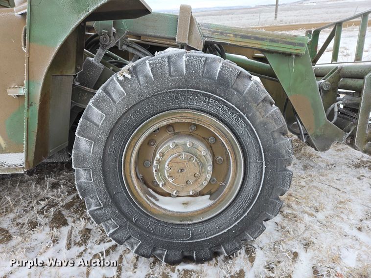 image for item ES2600 1974 Chrysler MLT-6CH telehandler