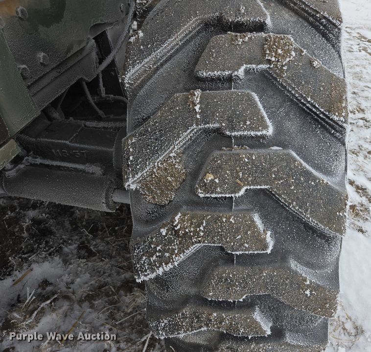 image for item ES2600 1974 Chrysler MLT-6CH telehandler