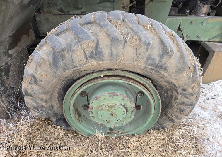 image for item ES2600 1974 Chrysler MLT-6CH telehandler