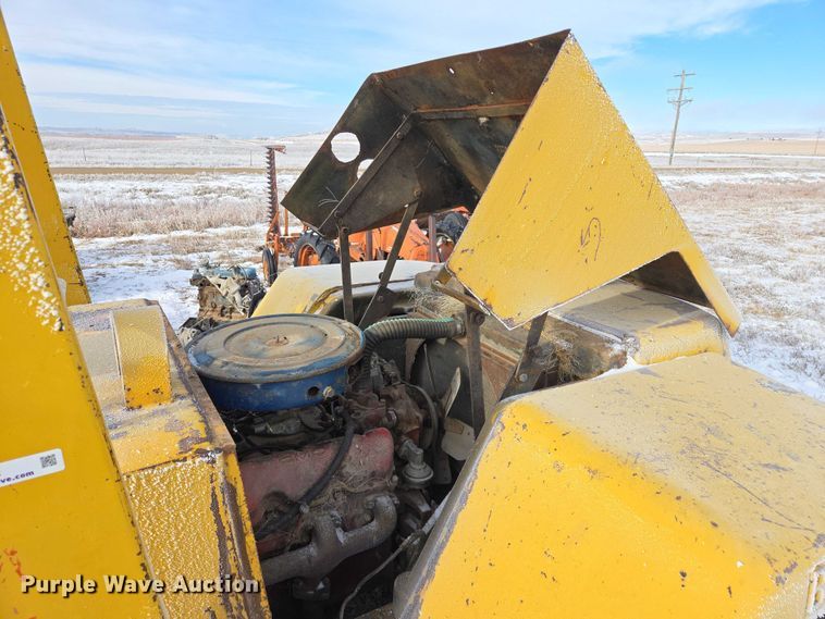 image for item ES2602 Baker-York TY150 forklift