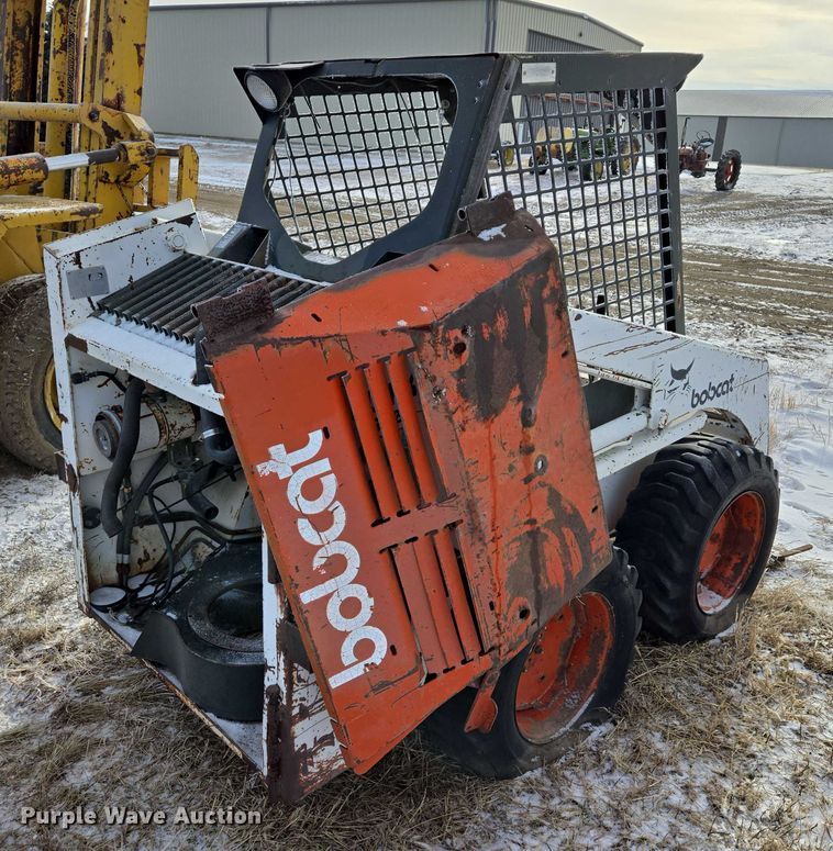 image for item ES2603 Clark Bobcat 632 skid steer loader