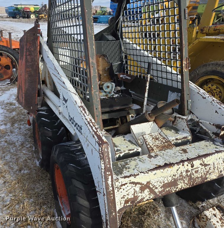 image for item ES2603 Clark Bobcat 632 skid steer loader