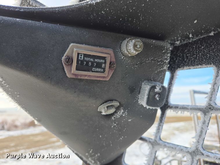 image for item ES2603 Clark Bobcat 632 skid steer loader