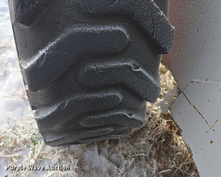 image for item ES2603 Clark Bobcat 632 skid steer loader