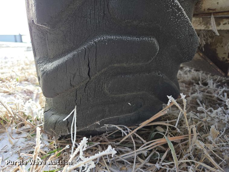 image for item ES2603 Clark Bobcat 632 skid steer loader