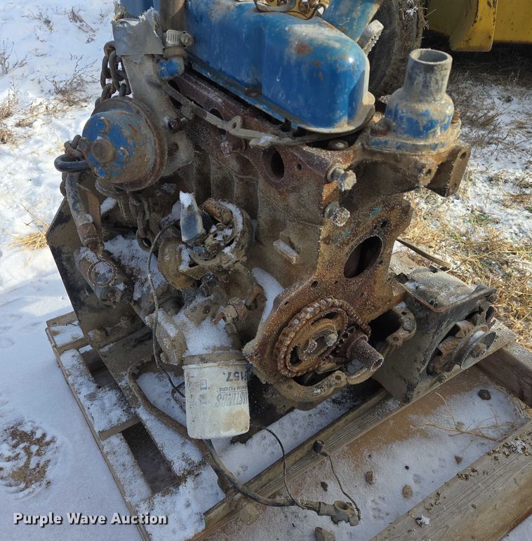 image for item ES2603 Clark Bobcat 632 skid steer loader