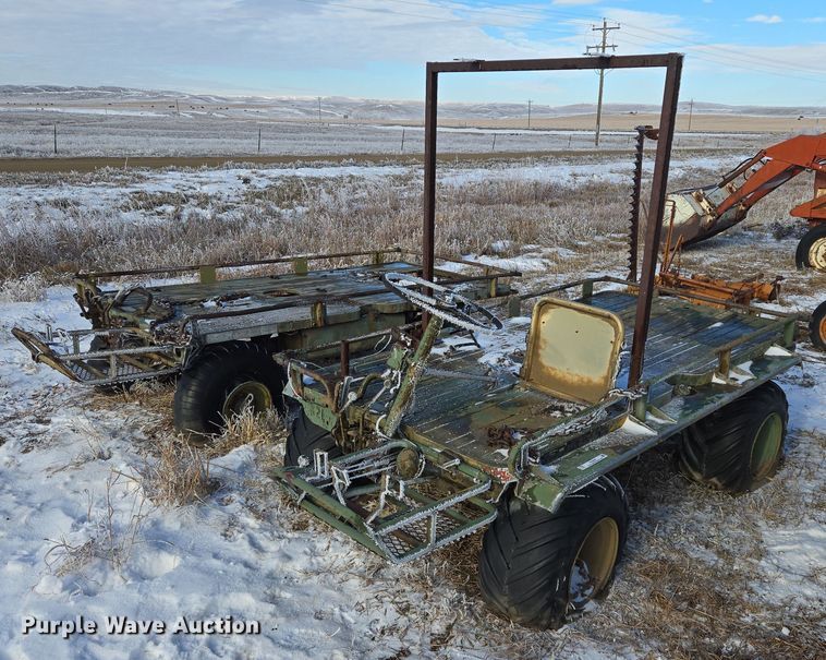 image for item ES2604 (2) utility vehicles