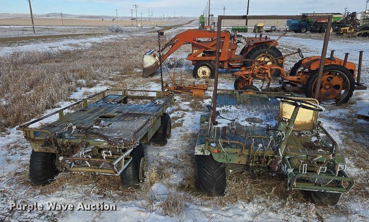 image for item ES2604 (2) utility vehicles