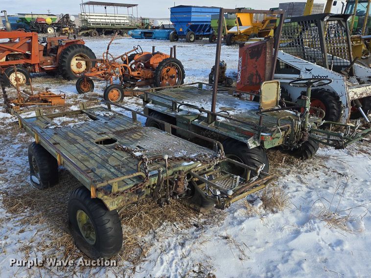 image for item ES2604 (2) utility vehicles