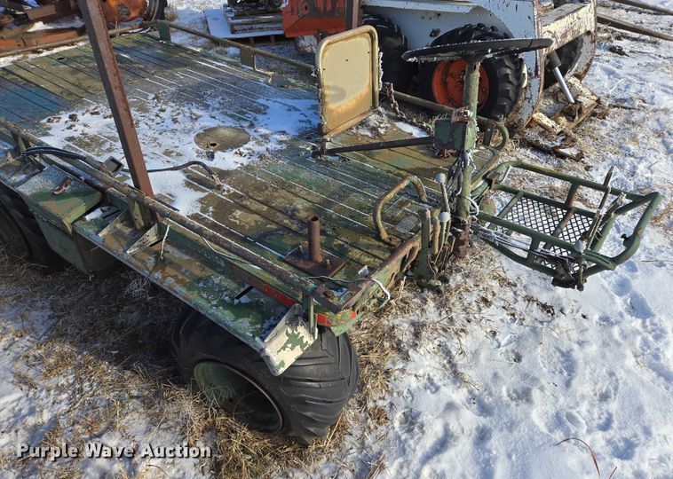 image for item ES2604 (2) utility vehicles