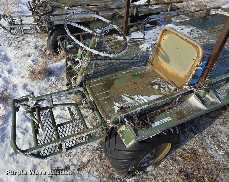 image for item ES2604 (2) utility vehicles