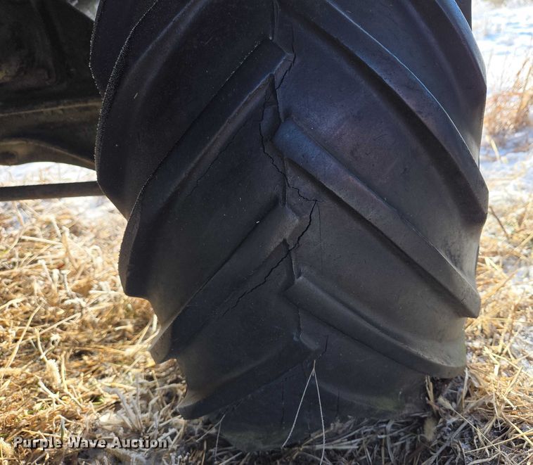 image for item ES2604 (2) utility vehicles