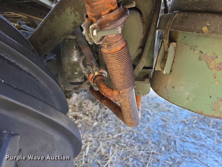 image for item ES2604 (2) utility vehicles