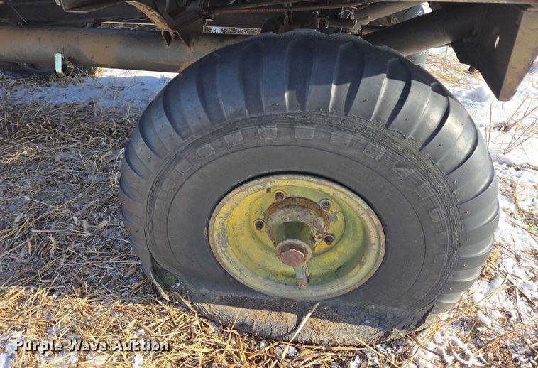 image for item ES2604 (2) utility vehicles