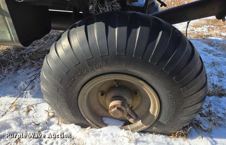 image for item ES2604 (2) utility vehicles