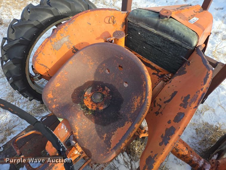 image for item ES2605 Allis-Chalmers G tractor