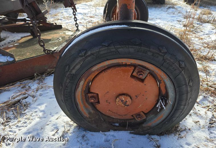 image for item ES2605 Allis-Chalmers G tractor
