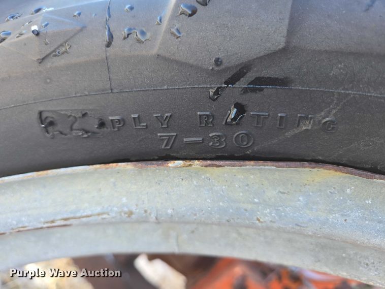 image for item ES2605 Allis-Chalmers G tractor