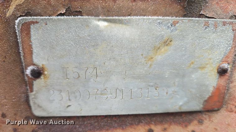 image for item ES2606 International 574 tractor