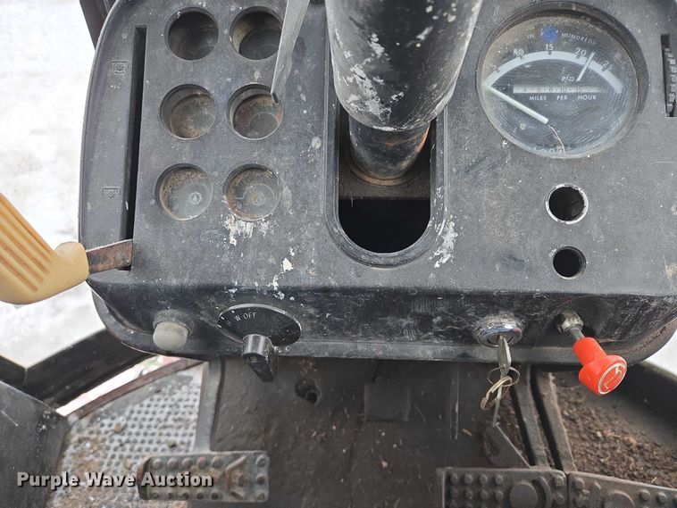 image for item ES2607 John Deere 4630 tractor