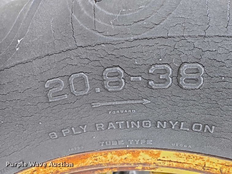 image for item ES2607 John Deere 4630 tractor