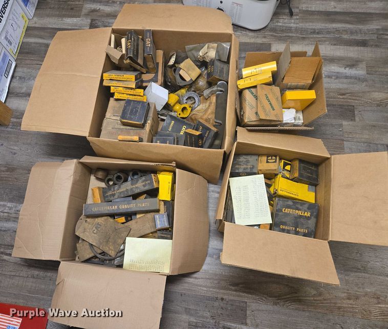 image for item ES2609 (4) boxes of Caterpillar and Komatsu parts