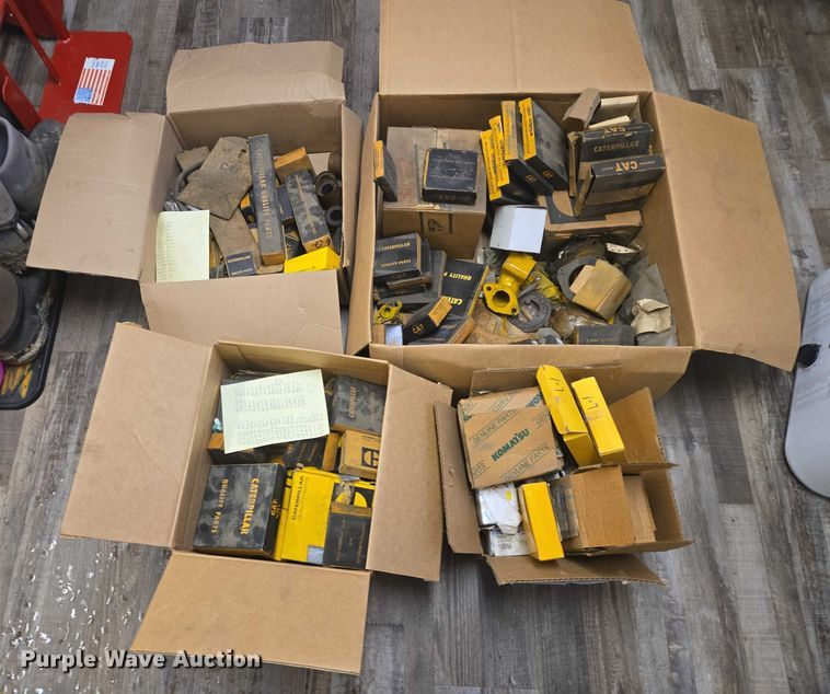 image for item ES2609 (4) boxes of Caterpillar and Komatsu parts