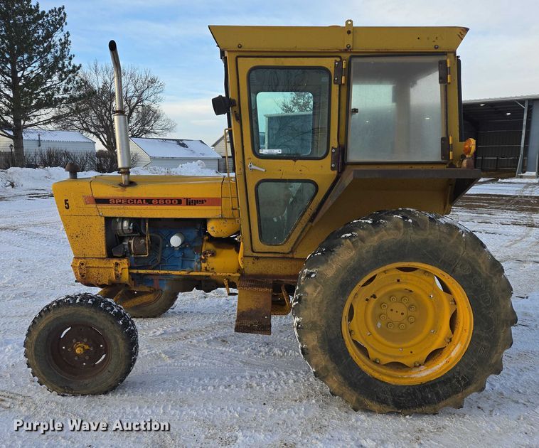 image for item ES2610 Ford Tiger Special 6600 tractor