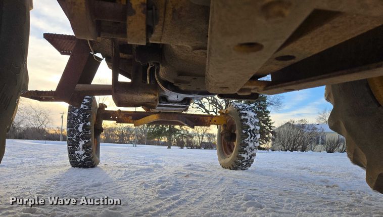 image for item ES2610 Ford Tiger Special 6600 tractor