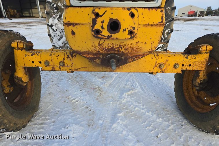 image for item ES2610 Ford Tiger Special 6600 tractor