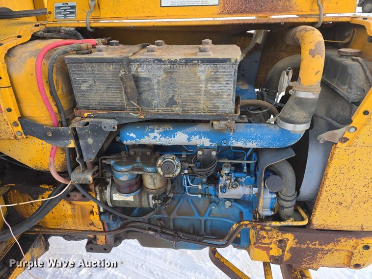 image for item ES2610 Ford Tiger Special 6600 tractor