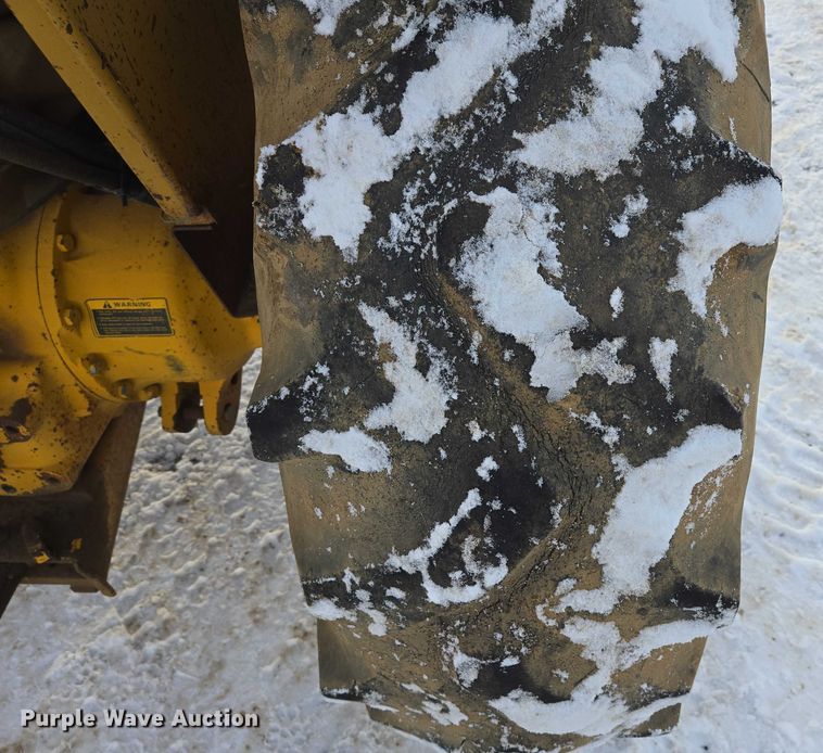 image for item ES2610 Ford Tiger Special 6600 tractor