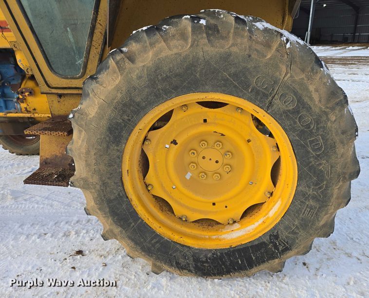 image for item ES2610 Ford Tiger Special 6600 tractor