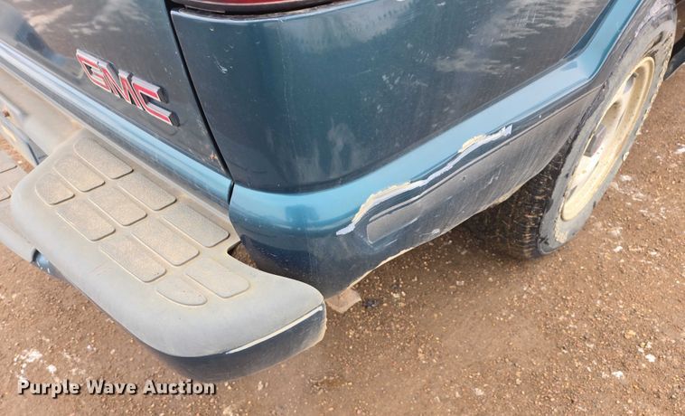 image for item ES2612 1998 GMC Sonoma Ext. Cab pickup truck