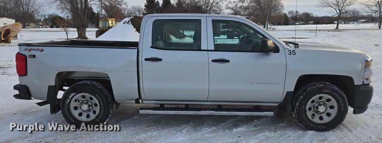 image for item ES2615 2016 Chevrolet Silverado 1500 Crew Cab pickup truck
