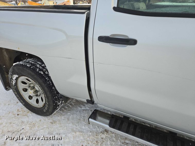 image for item ES2615 2016 Chevrolet Silverado 1500 Crew Cab pickup truck