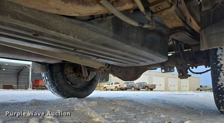 image for item ES2615 2016 Chevrolet Silverado 1500 Crew Cab pickup truck