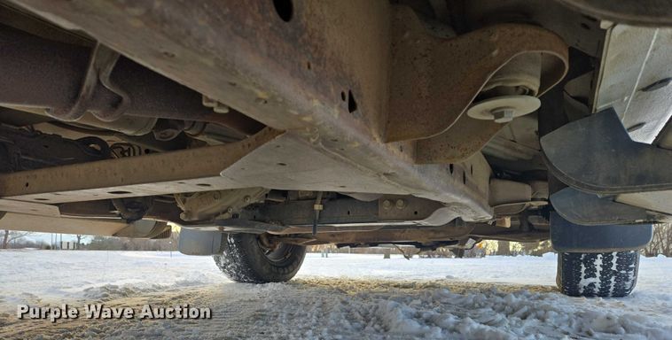 image for item ES2615 2016 Chevrolet Silverado 1500 Crew Cab pickup truck