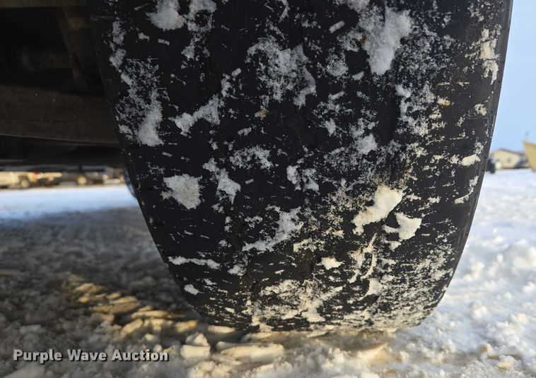 image for item ES2615 2016 Chevrolet Silverado 1500 Crew Cab pickup truck