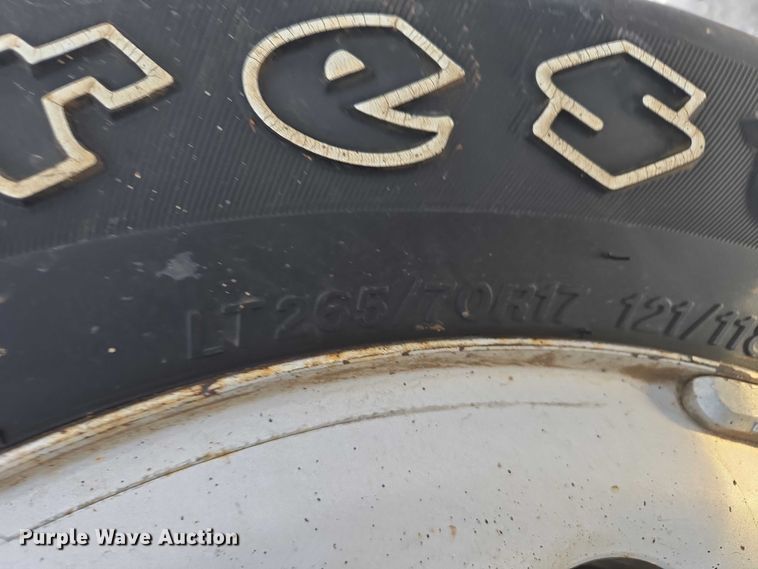 image for item ES2615 2016 Chevrolet Silverado 1500 Crew Cab pickup truck