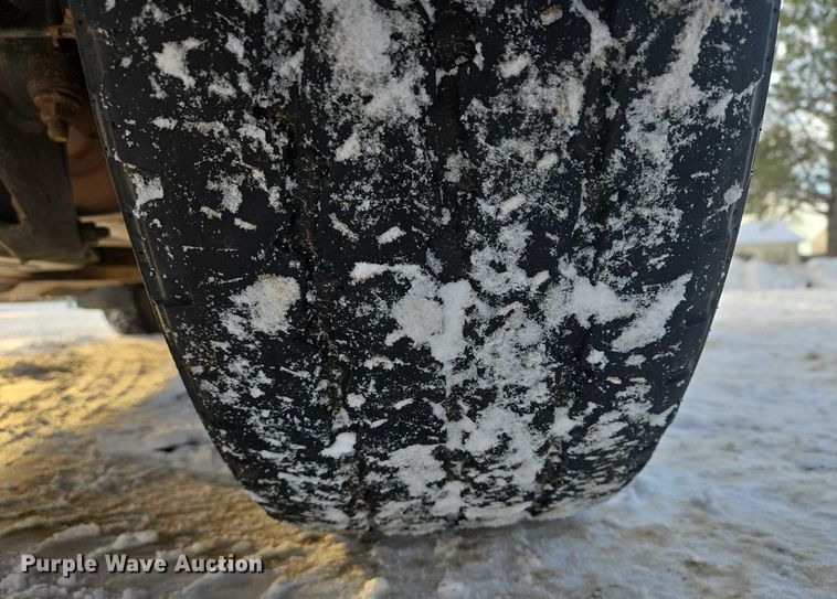 image for item ES2615 2016 Chevrolet Silverado 1500 Crew Cab pickup truck